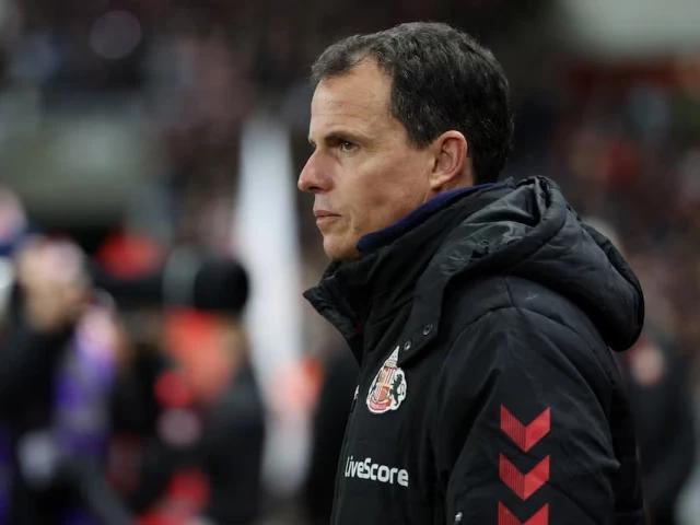 Sunderland will need masterclass against Arsenal, says le Bris