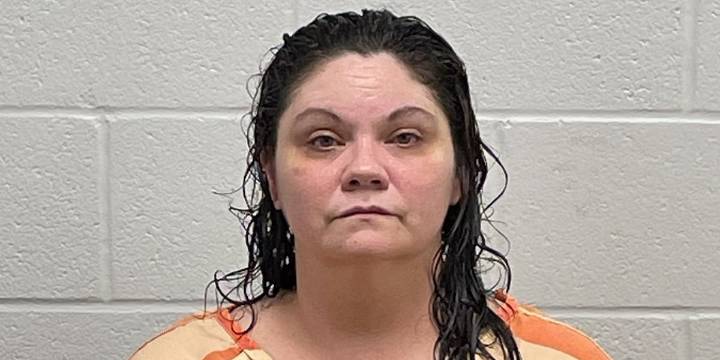 Rochester woman arrested after police chase ends in crash