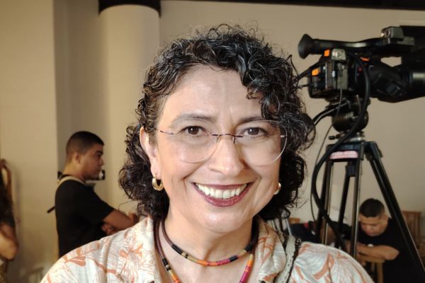 La cultura y la memoria se toman el Teatro Santa Marta en el Reencuentro en el Corazón del Mundo