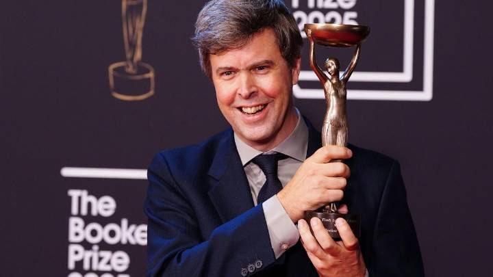 Canadian-Hungarian-British writer David Szalay wins Booker Prize for fiction with his novel 'Flesh'