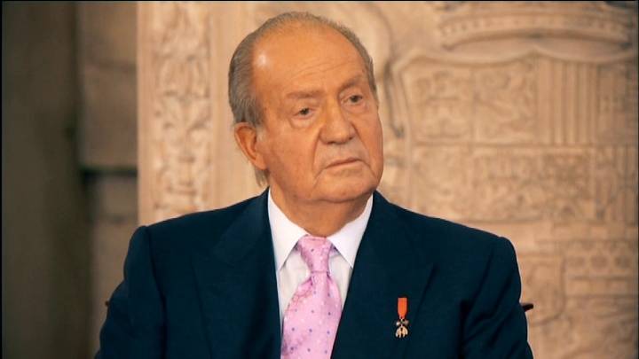 El rey emérito Juan Carlos I asiste al almuerzo por los 50 años de Monarquía: las claves del encuentro