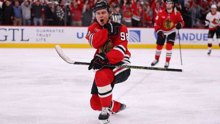 Bedard surging for improved Blackhawks, eyeing Olympic spot with Canada