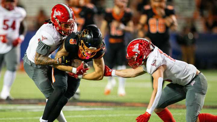 Third-round playoff schedule sees Buchholz, Bradford, Hawthorne still alive