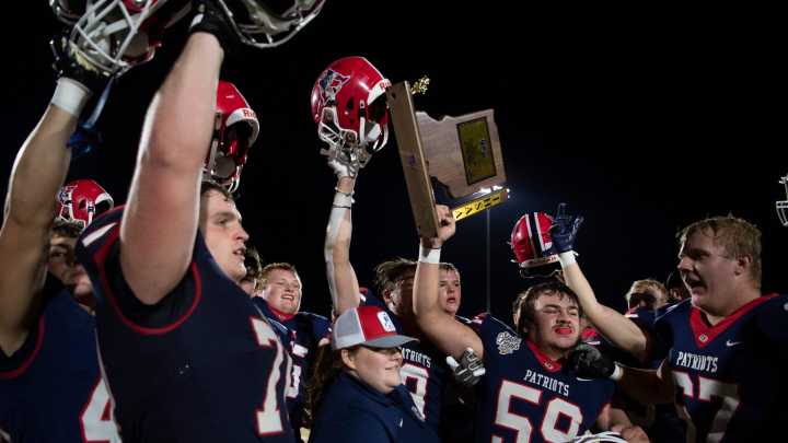 Heritage Hills football wins third straight regional behind star QB