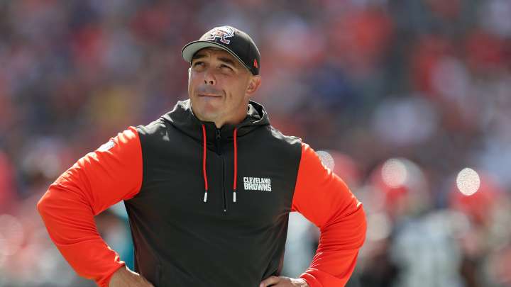 Browns special teams coordinator Bubba Ventrone tuning out critics