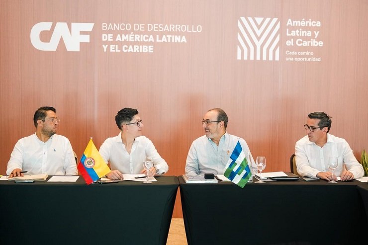 MiniEducación y CAF firman alianza para mejorar la infraestructura educativa en Colombia