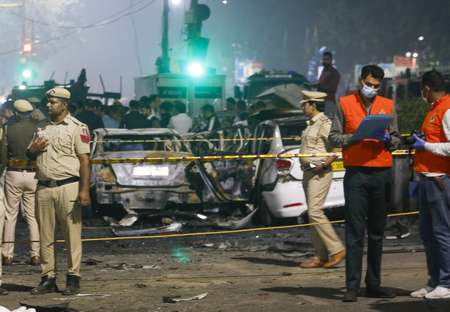 Red Fort blast: Delhi CM announces Rs 10 lakh for kin of deceased, Rs 2 lakh for injured
