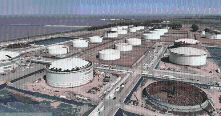 Clave para el petróleo de Vaca Muerta: Puerto Rosales sumará dos nuevos tanques antes de fin de año