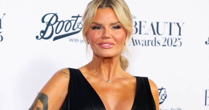 Kerry Katona insists there's 'no beef' with Peter Andre as she reaches out to Emily