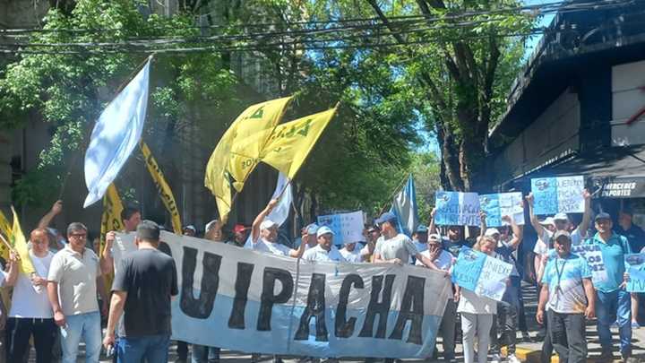 Quebró empresa láctea con más de 75 años de historia y 143 trabajadores quedaron en la calle