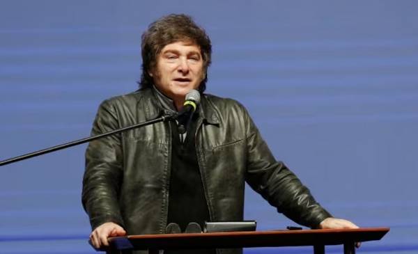 Milei, con la DAIA: “El mundo libre le dio la espalda al pueblo judío y nosotros le dimos la mano"