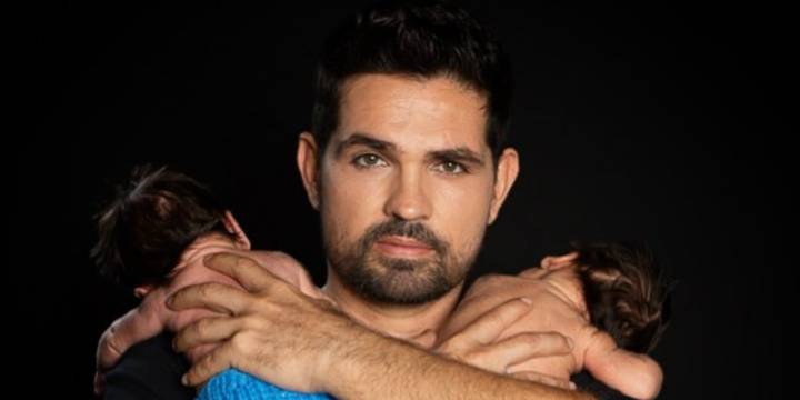 Ferdinando Valencia descubre que volverá a ser padre en el aniversario luctuoso de su hijo