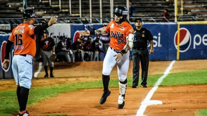 La lluvia cambió el rumbo: Águilas remonta a Bravos en el noveno y recupera la cima de la LVBP