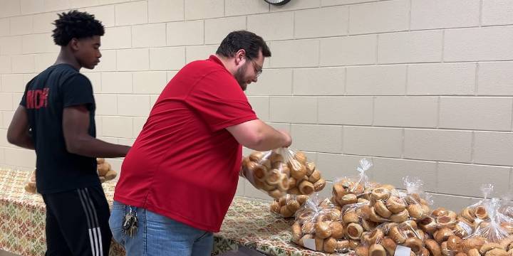 Salvation Army of Aiken preps for annual Thanksgiving meal