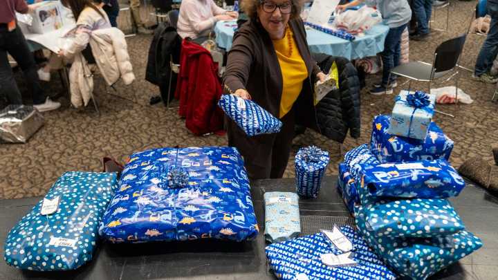 Want to help over the holidays? Here's how to shop for families in need