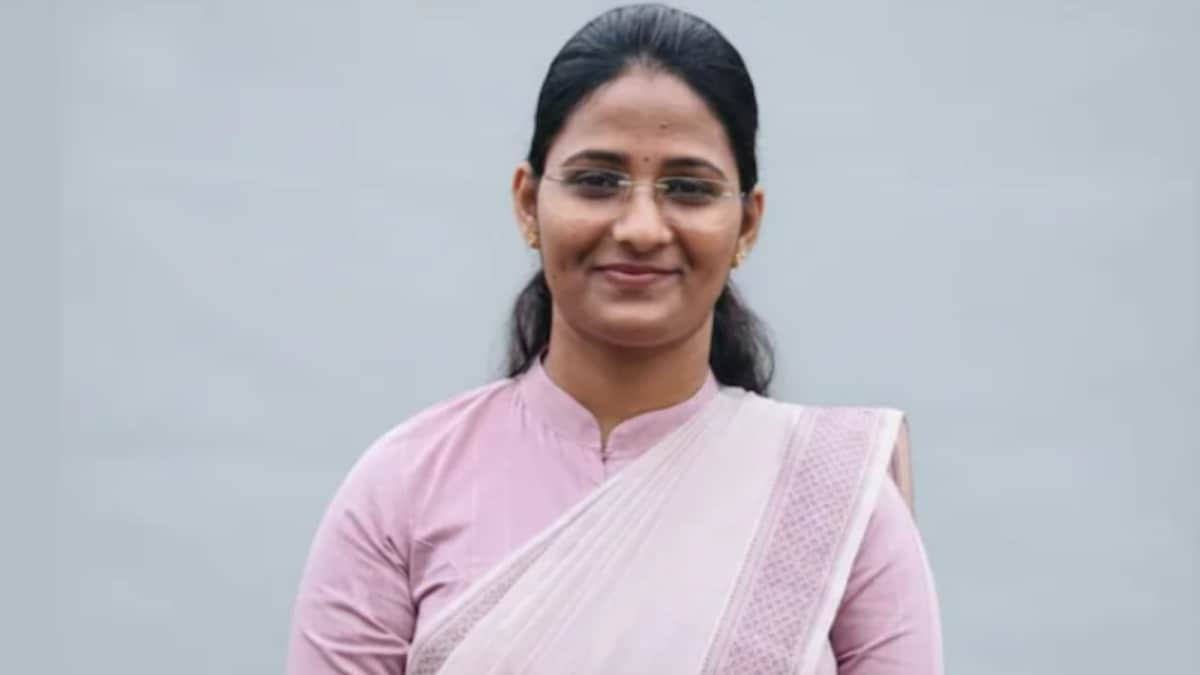 Success Story: Eight Years, Five Failed Interviews, Now A Block Development Officer In MP