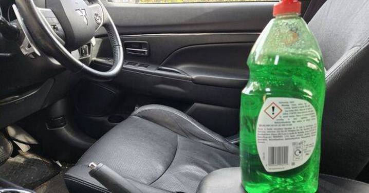 Expert says drivers can stop condensation in minutes with 'washing up liquid trick'