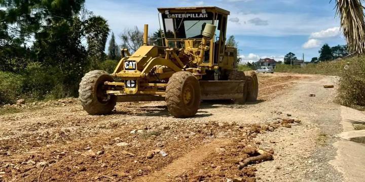 Buscan conservación de camino en Chalcatongo