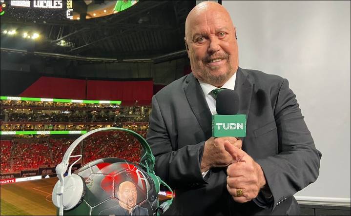 Enrique ‘Perro’ Bermúdez explica su regreso a Televisa: "Fue por amor a la camiseta"