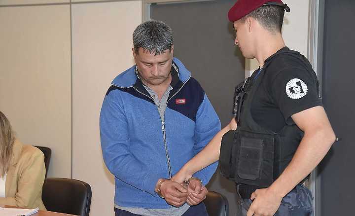 Los hijos confirmaron que el acusado ejercía violencia