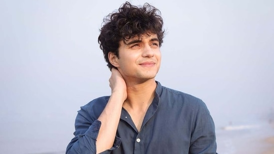 International Men's Day| Abhay: Women feel comfortable talking to men today on..