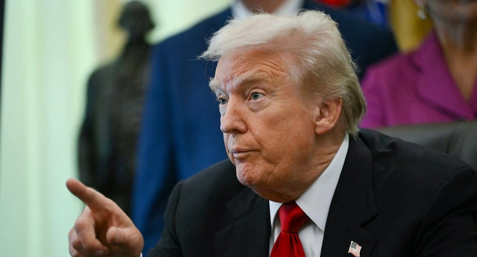 Donald Trump asegura que los ciudadanos de Estados Unidos recibirán un bono de 2.000 dólares por los aranceles 