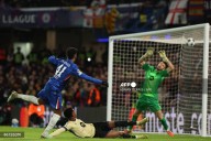 El Barcelona se estrella contra el Chelsea, el City cae en casa y el Nápoles se relanza