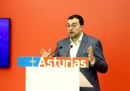 Barbón asegura que las contrataciones en Asturias «pasan todos los filtros»