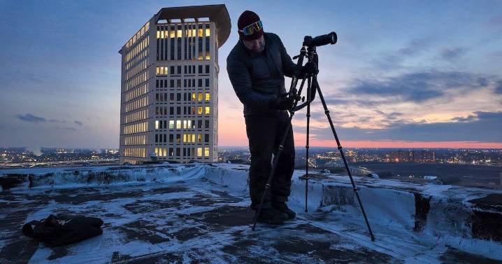 Reimagining Reality: Jason Toth on art, color and the journey to healing.