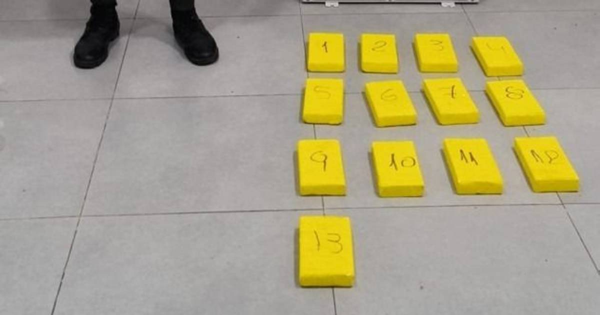 Incautaron más de 12 kg de cocaína dentro de un aire acondicionado en Aguas Blancas