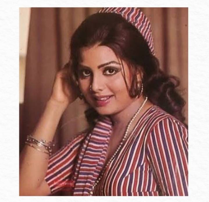 Actor-singer Sulakshna Pandit dies at 71