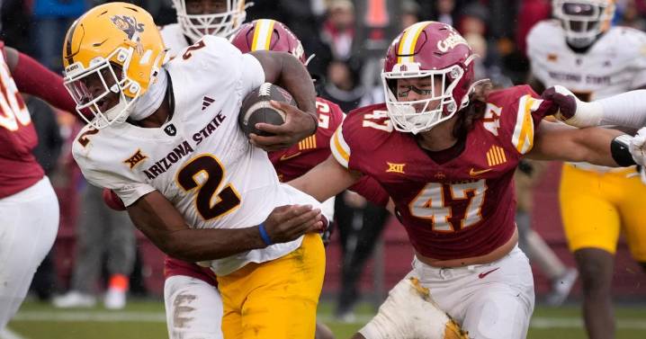 AP Player of Week: Jeff Sims sets Arizona State QB rushing record with 228 yards against Iowa State