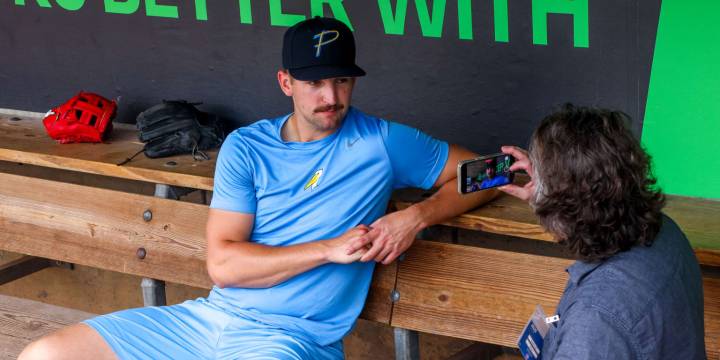 Brayden Spears is a Cubs prospect who owns a bull