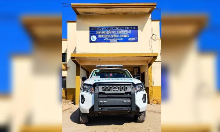 Denunciaron a un vecino por herir a un pitbull a machetazos en el barrio Urbanización Maradona