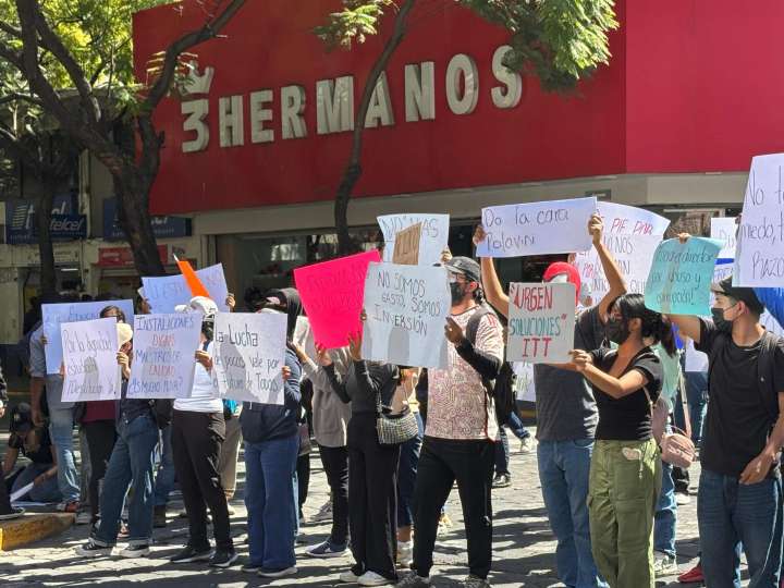 Alumnos del ITT exigen resolución al conflicto, y rechazan clases virtuales