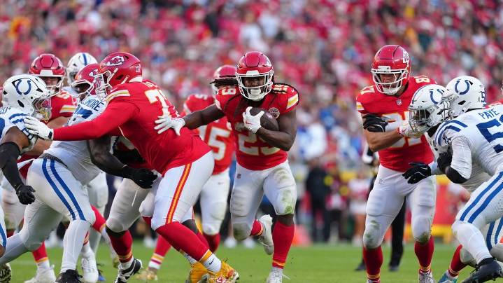 Chiefs' Pacheco set to return from injury for Thanksgiving game against Cowboys