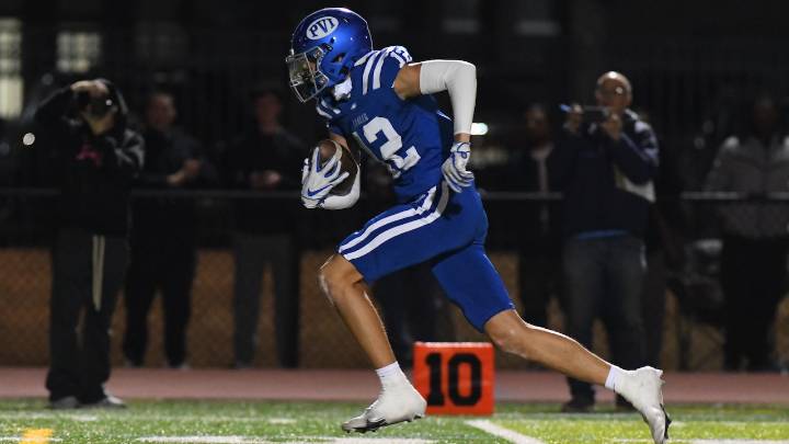 Paul VI drives past St. Joseph (Hamm.) to reach NP, Group B quarters