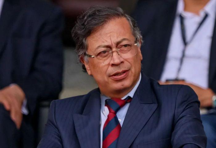 Petro pidió publicar toda su vida financiera, tras su inclusión en la Lista Clinton y las críticas a Verónica Alcocer