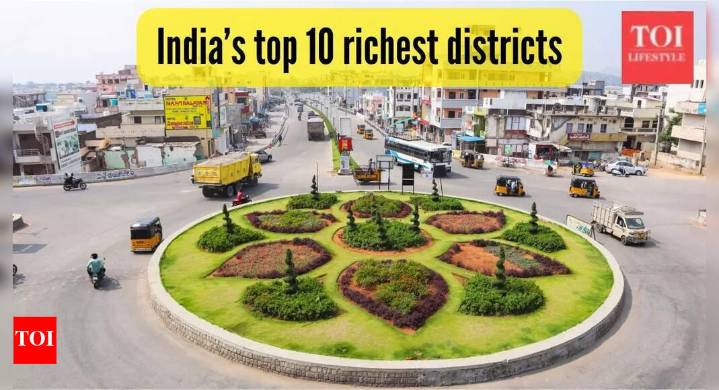 India’s top 10 richest districts (by GDP per capita)