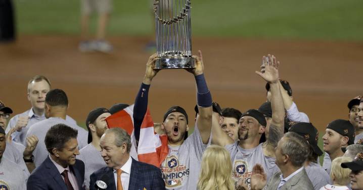 Las cinco actuaciones boricuas más memorables en la Serie Mundial del siglo 21