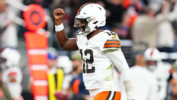 Shedeur Sanders wins first NFL start; Cowboys, Chiefs bolster NFL playoff hopes