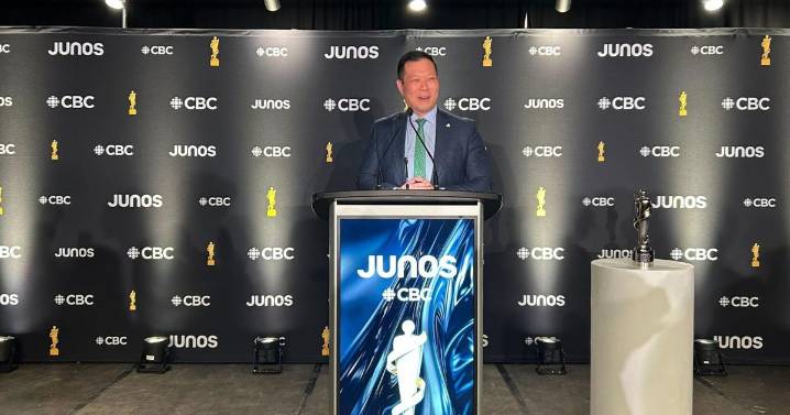 Nelly Furtado, Joni Mitchell to be feted at Hamilton Junos