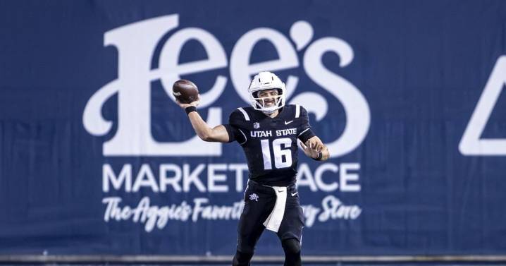 Aggies rally for gritty win over Fresno State, earn bowl eligibility