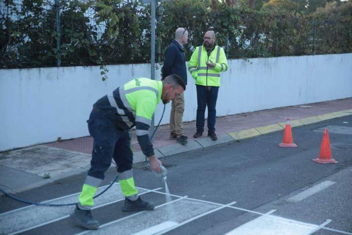 Nuevas actuaciones en los pasos de peatones de la Costa Oeste
