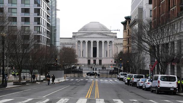 Senado de EEUU da un paso importante para poner fin al largo cierre gubernamental