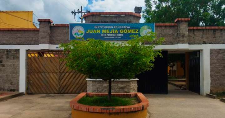 El primer colegio de bachillerato del centro del Cesar celebra 75 años de existencia