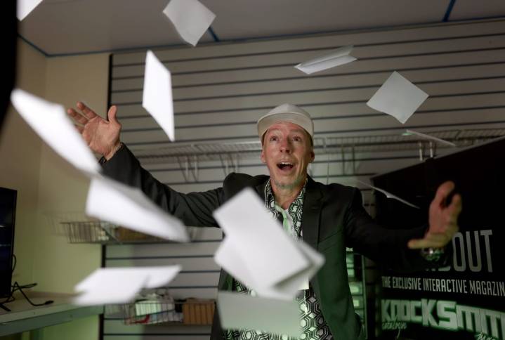 How a homegrown Bay Area artist finds success in Knocksmith Magazine