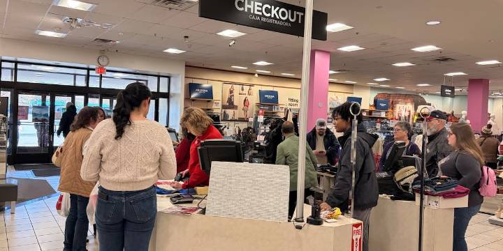 Black Friday shoppers find smaller crowds at Chesterfield Towne Center
