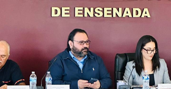 Solicita el regidor Adrián García inmediata inspección a las tiendas Waldo´s en Ensenada