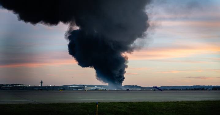 Firefighters from Blue Grass Airport respond to Louisville crash